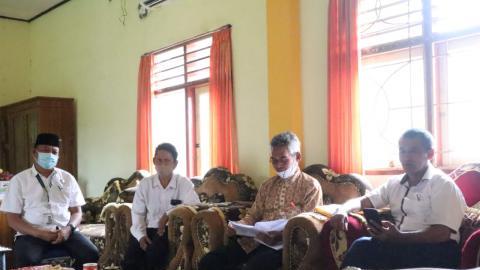 Kunjungan Pengawas Sekolah 9